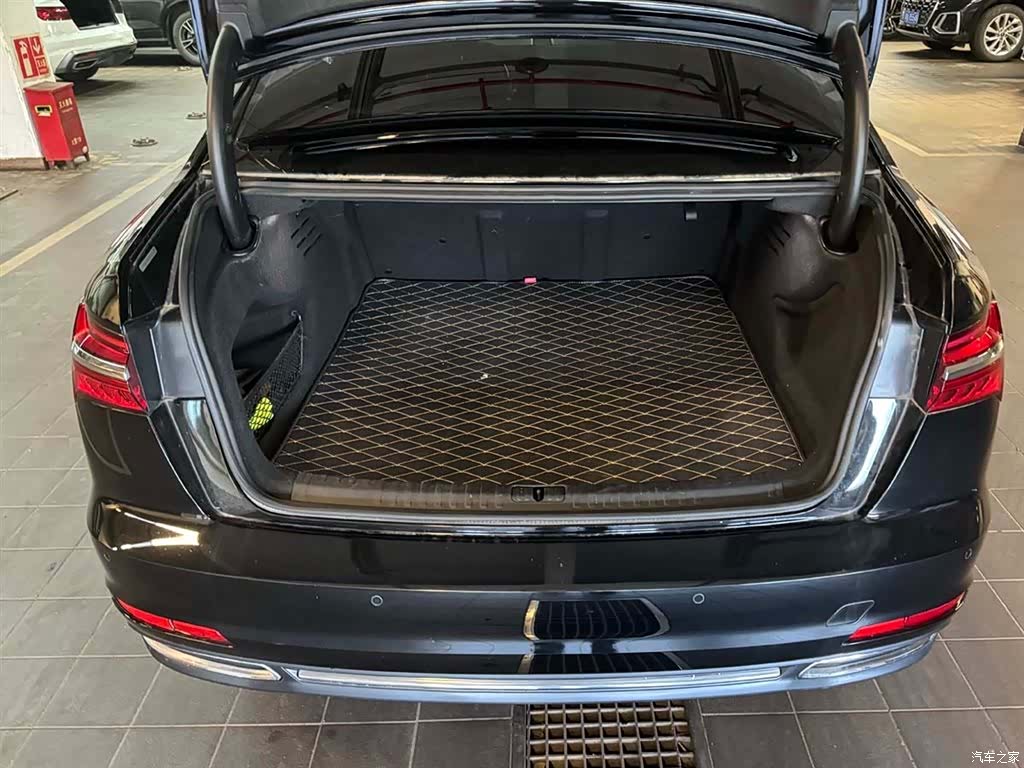 Audi A6L, 2021 16