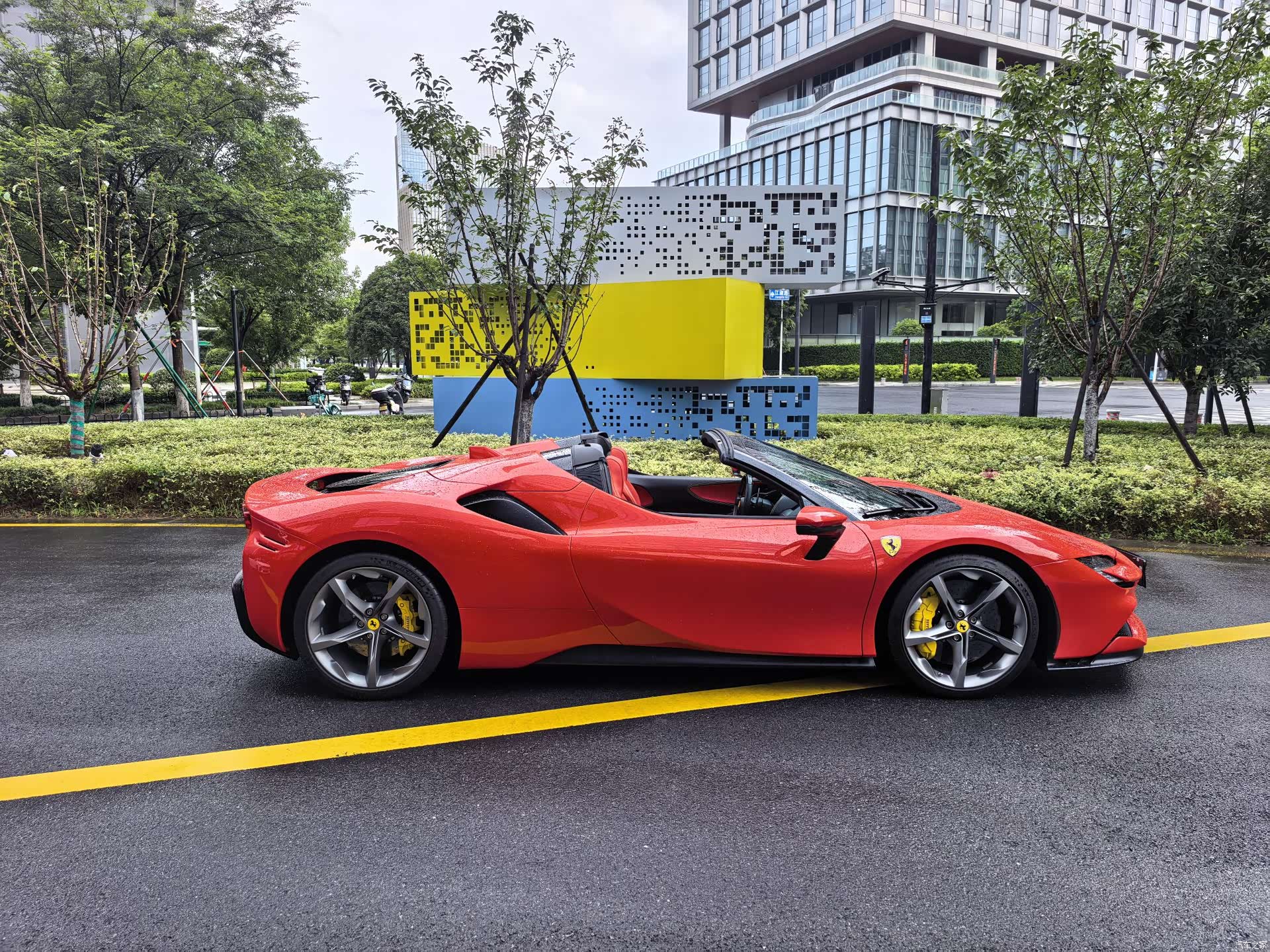 Ferrari SF90, 2023 18
