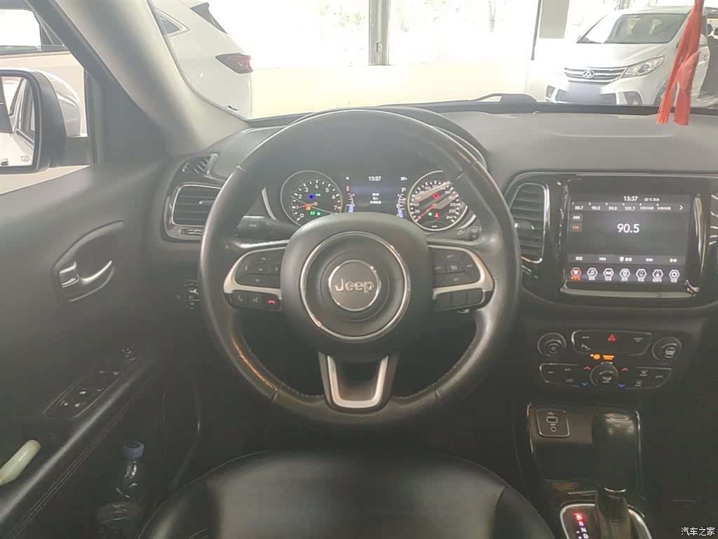 Jeep Compass, 2021 11