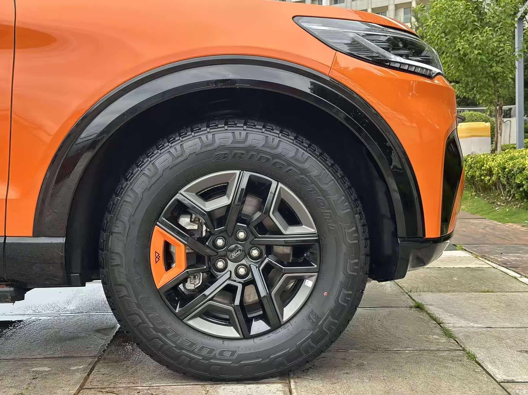 Ford Explorer, 2024 28