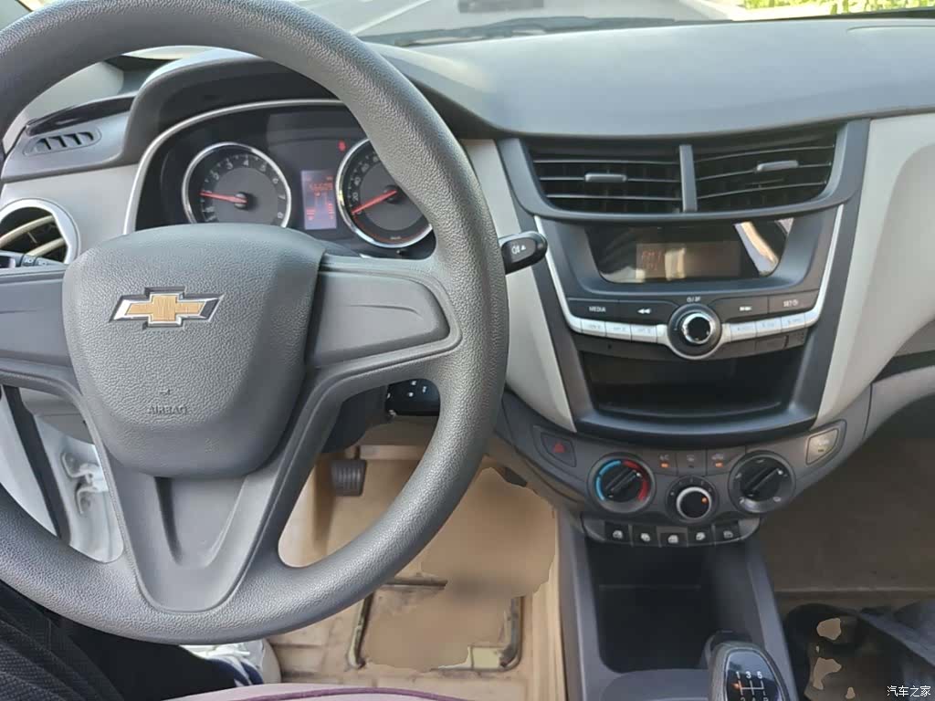 Chevrolet 3, 2015 10
