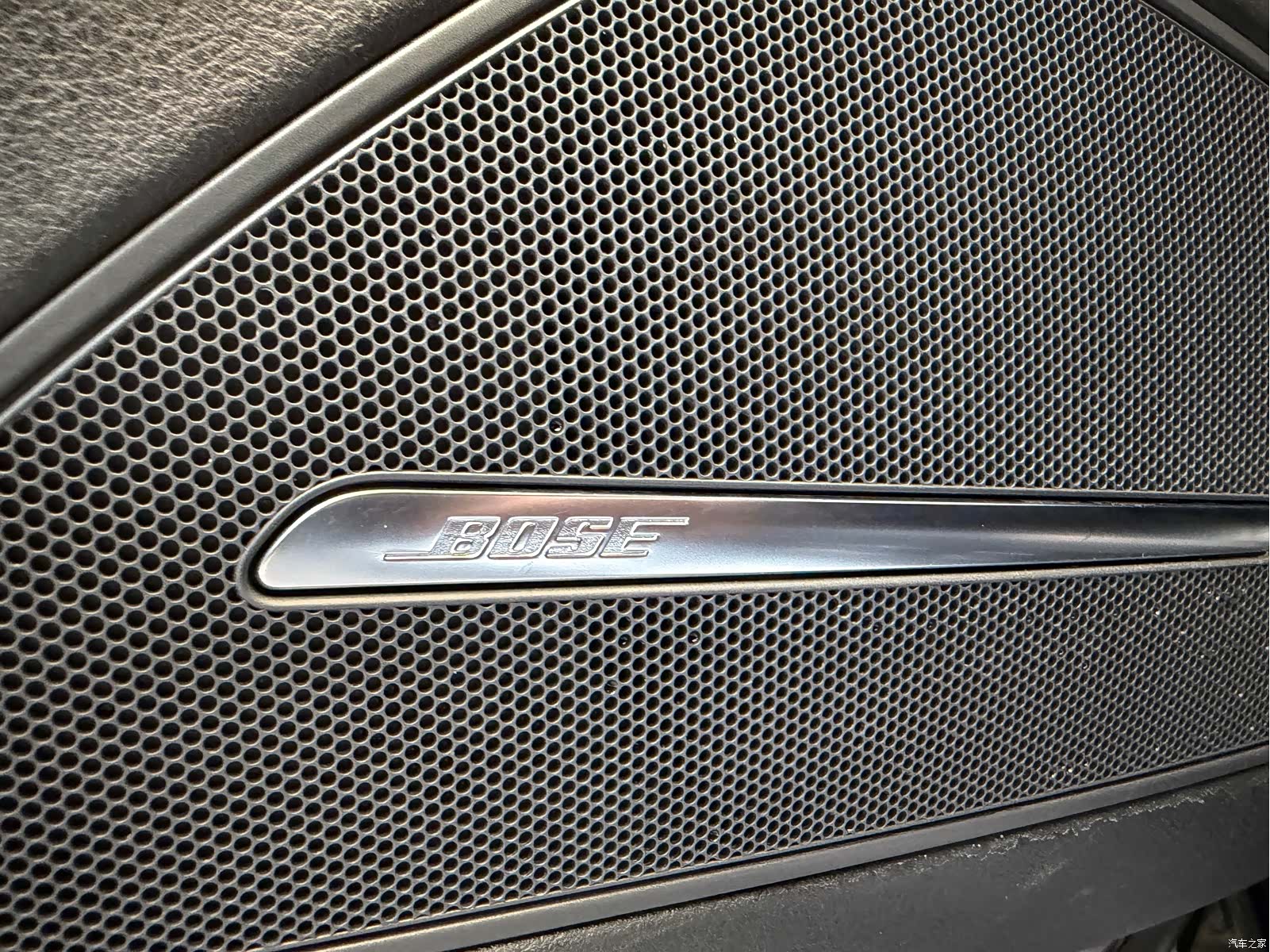 Audi A8L, 2013 23