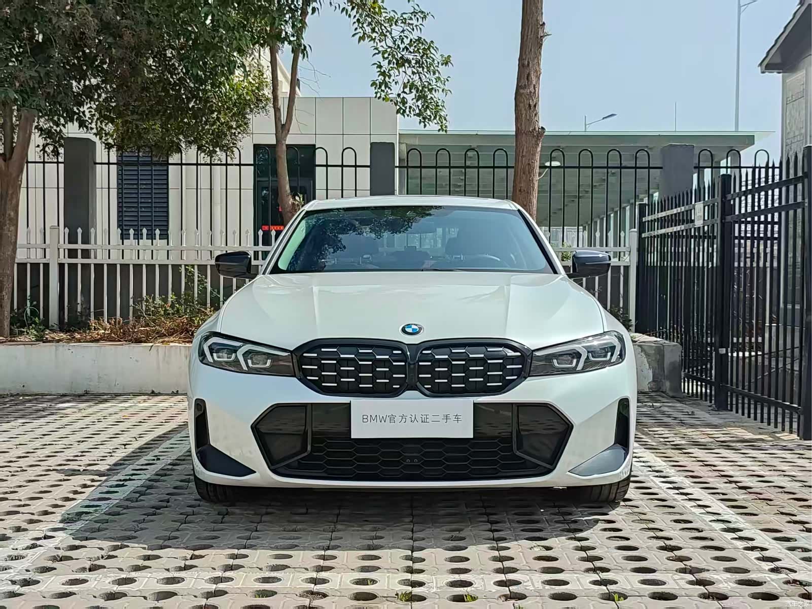BMW 3 Series, 2023 2