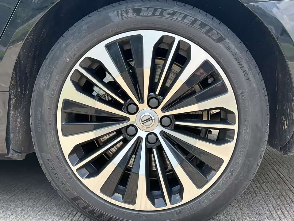 Volvo S90 Volvo S90