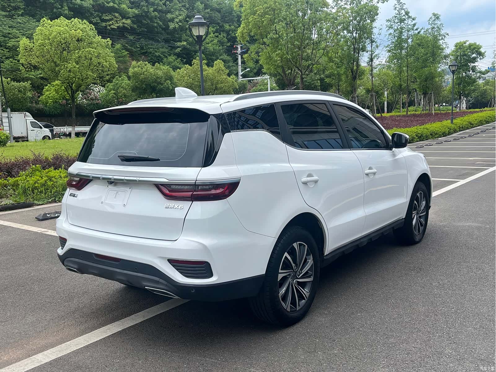 Geely X6, 2020 6