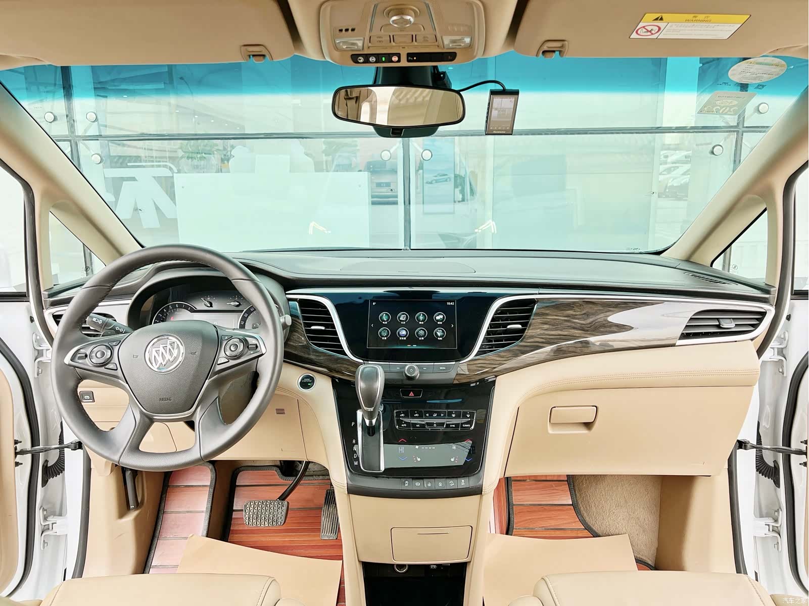 Buick GL8, 2018 12