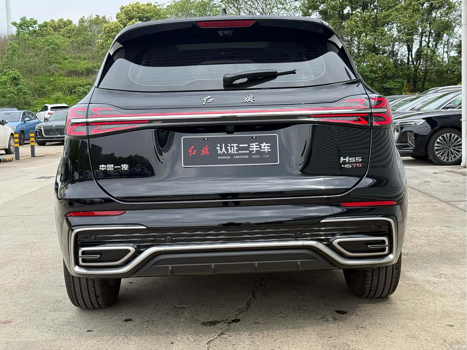 Hongqi HS5, 2025 все фото