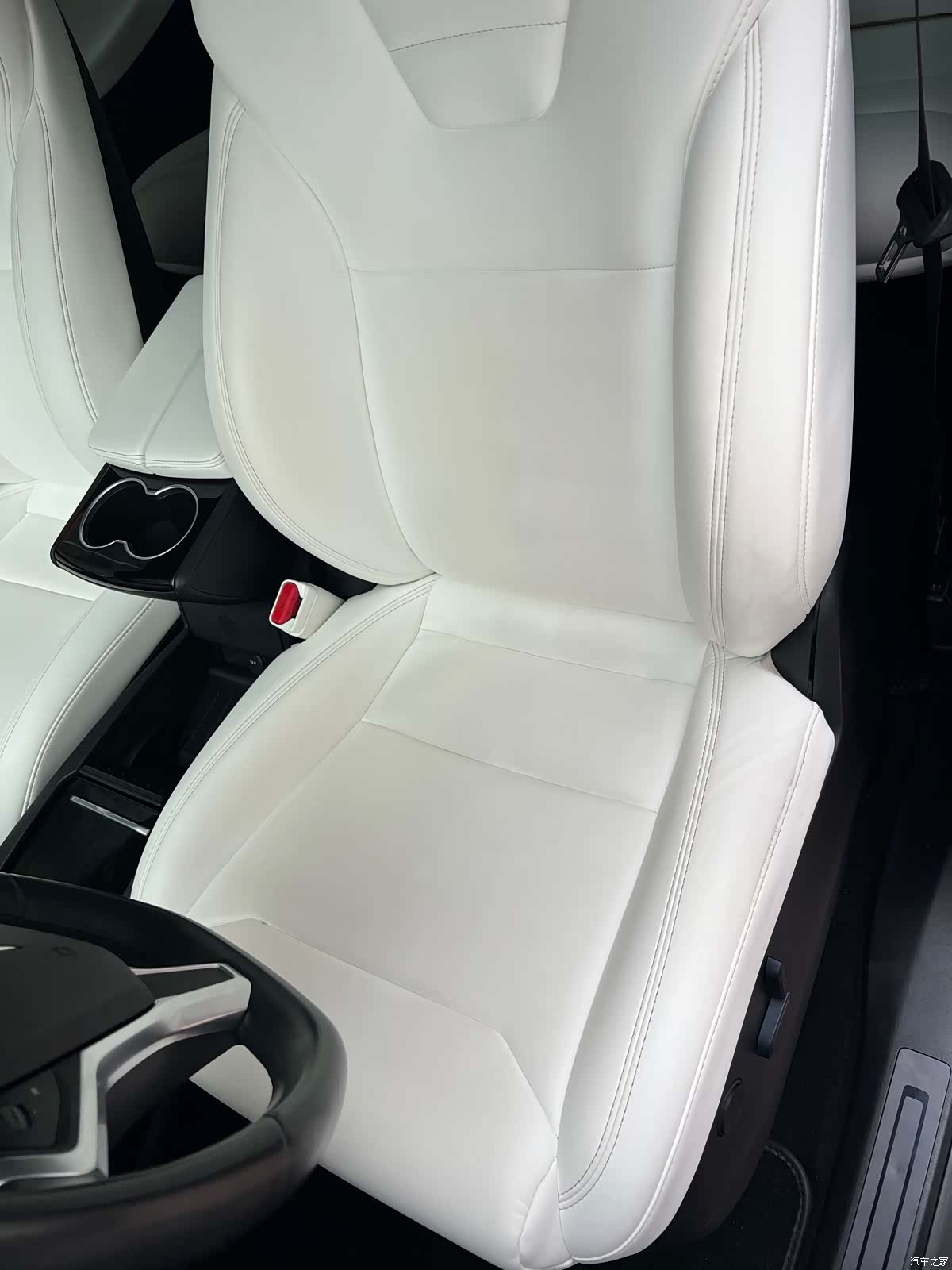 Tesla Model X, 2017 14