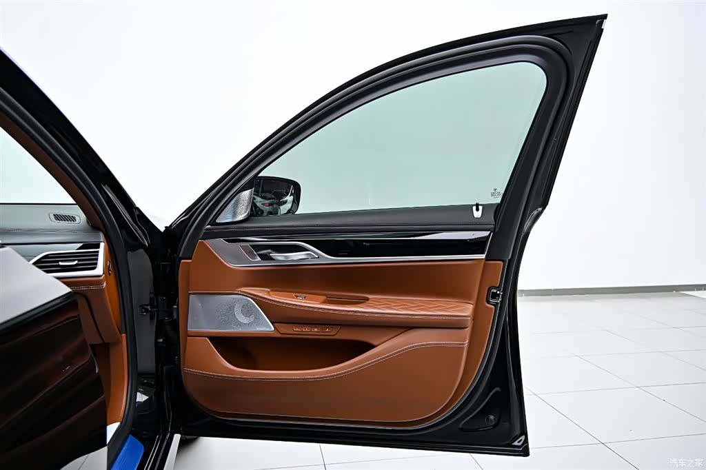 BMW 7 Series, 2020 21