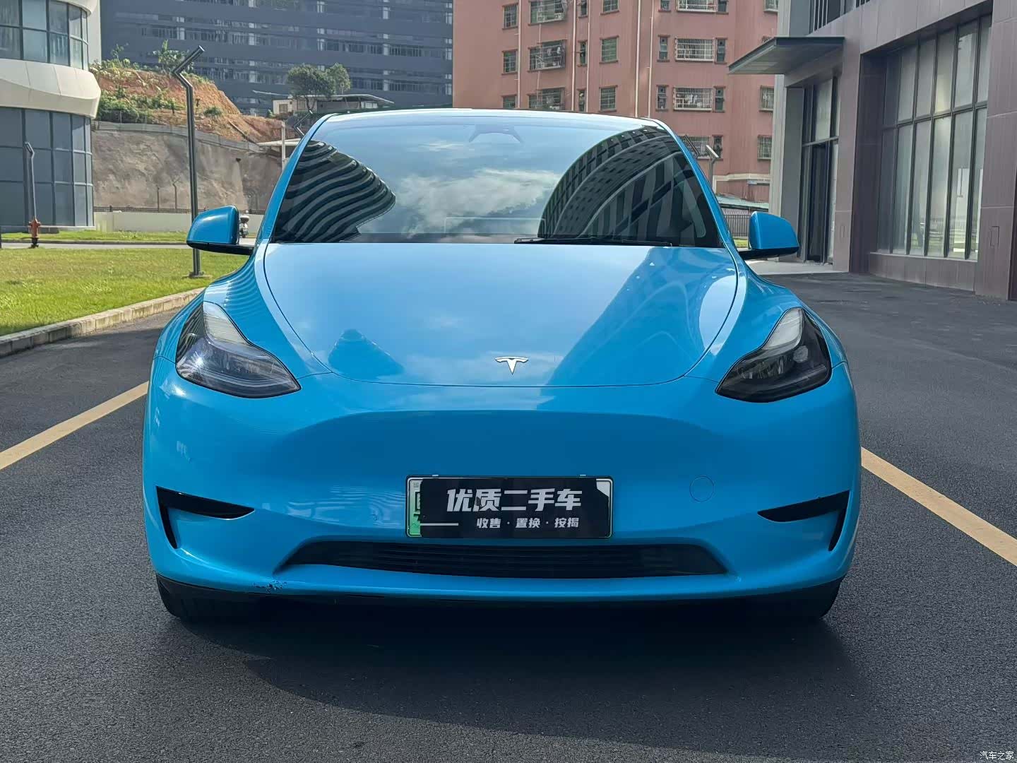 Tesla Model Y, 2023 2