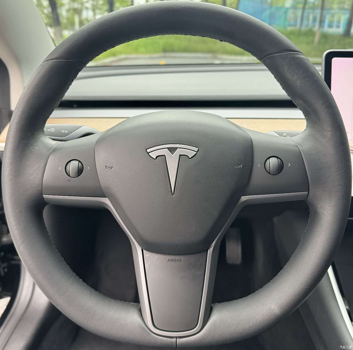 Tesla Model 3, 2020 11
