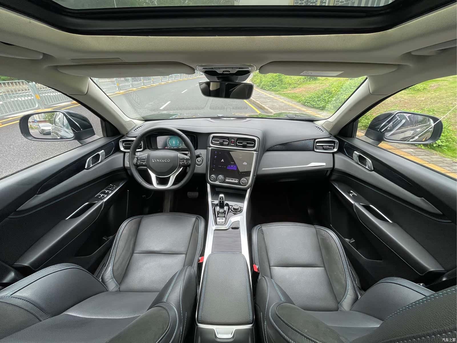 Lynk & Co 01, 2019 13