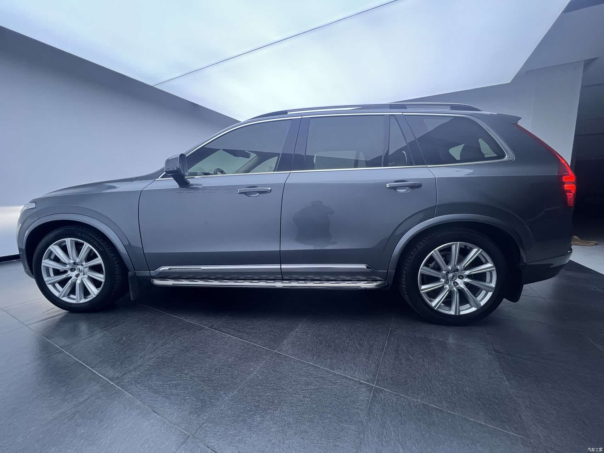 Volvo XC90, 2017 16