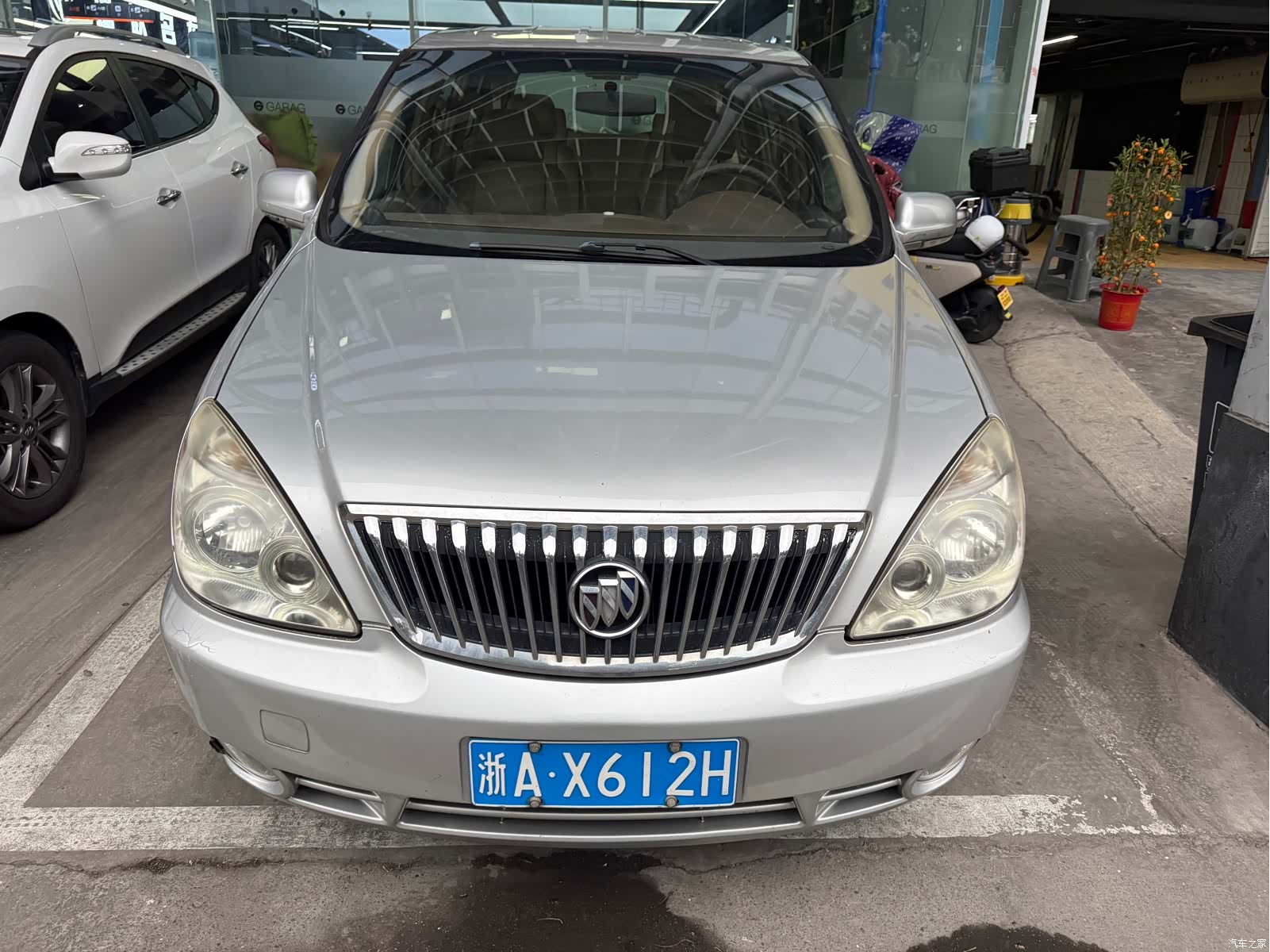 Buick GL8, 2015 3