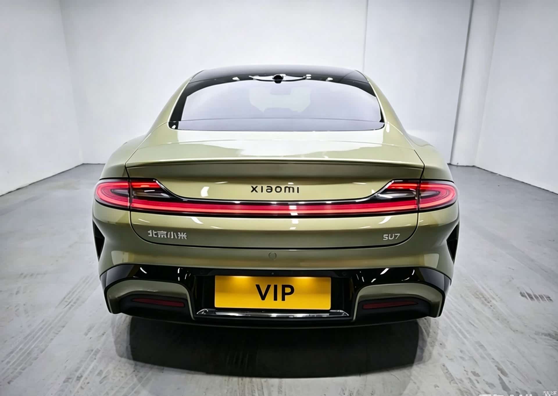 Xiaomi SU7, 2024 3