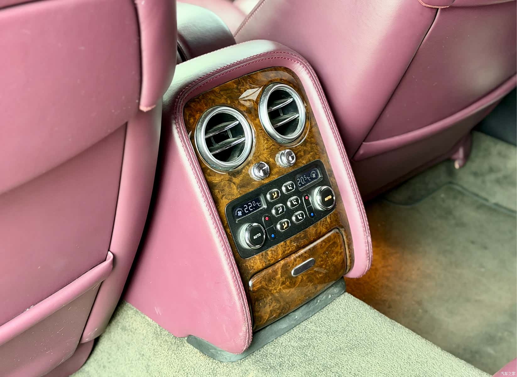 Bentley Flying Spur, 2008 23