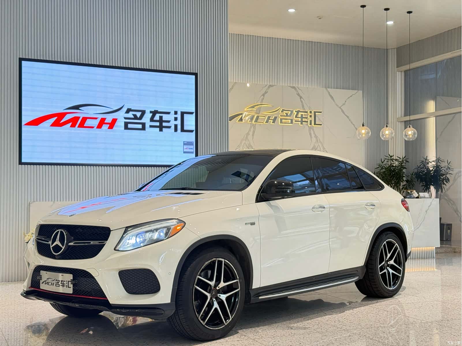 Mercedes-Benz GLE, 2017 1