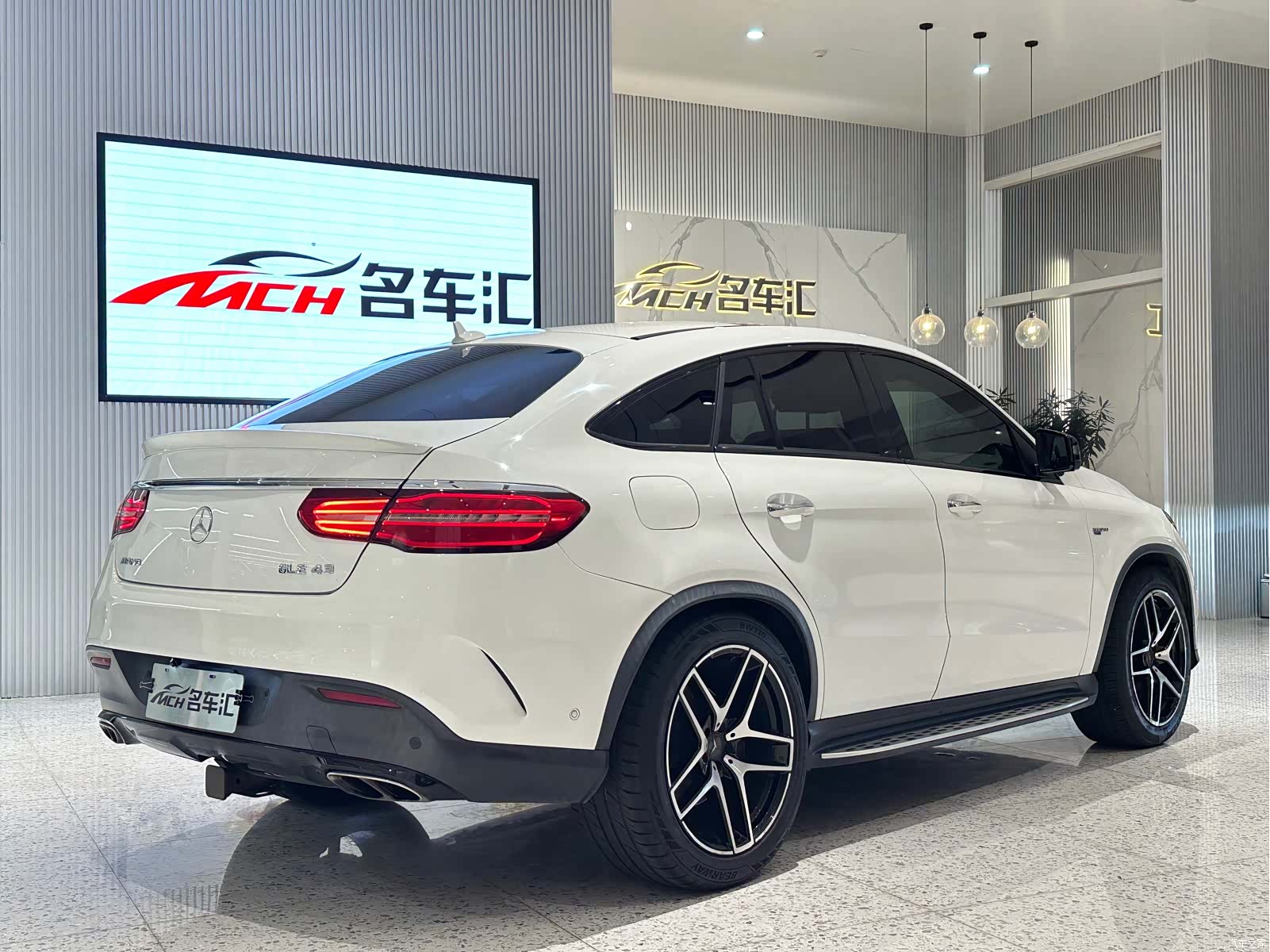 Mercedes-Benz GLE, 2017 3