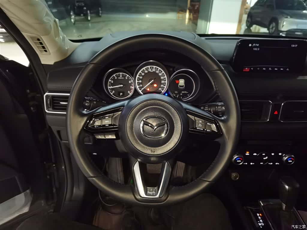 Mazda CX-5, 2022 11