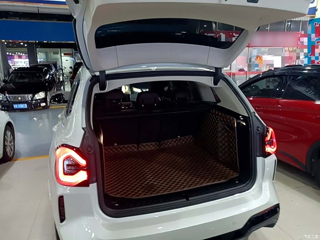 BMW iX3, 2023 19
