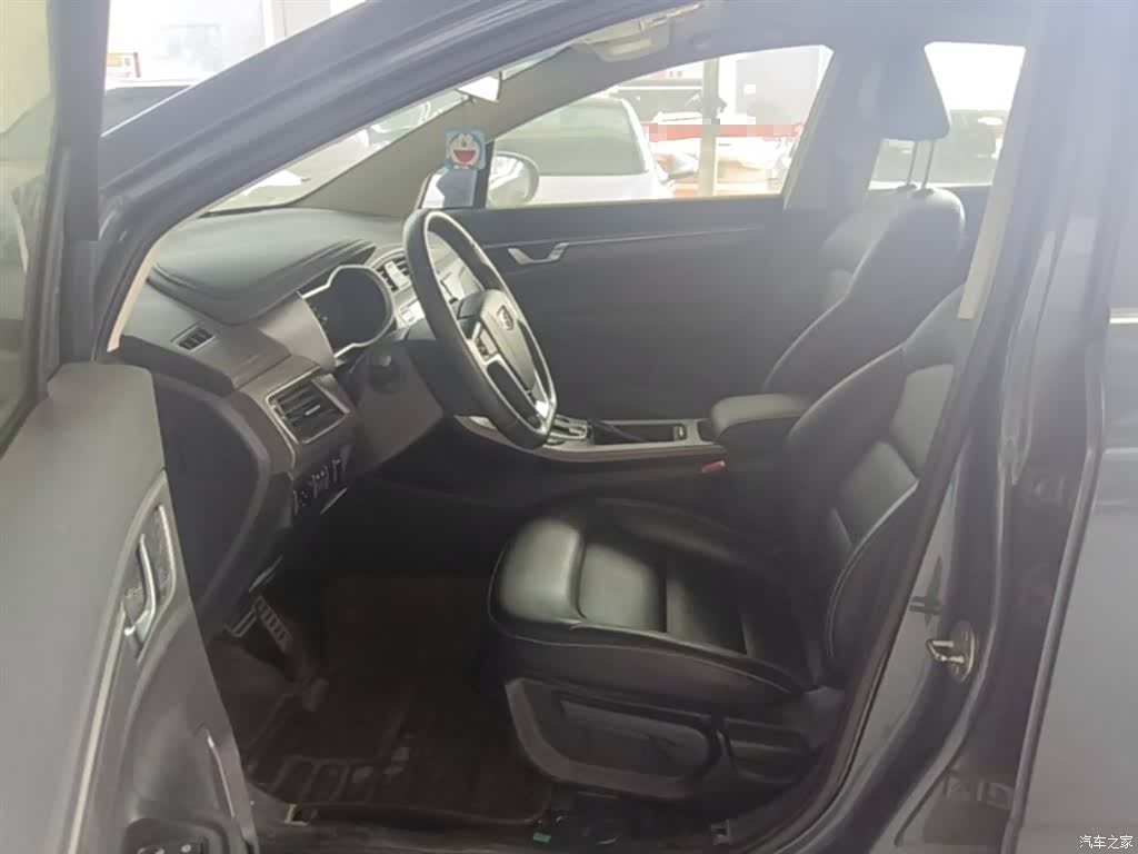 Geely Emgrand, 2017 15