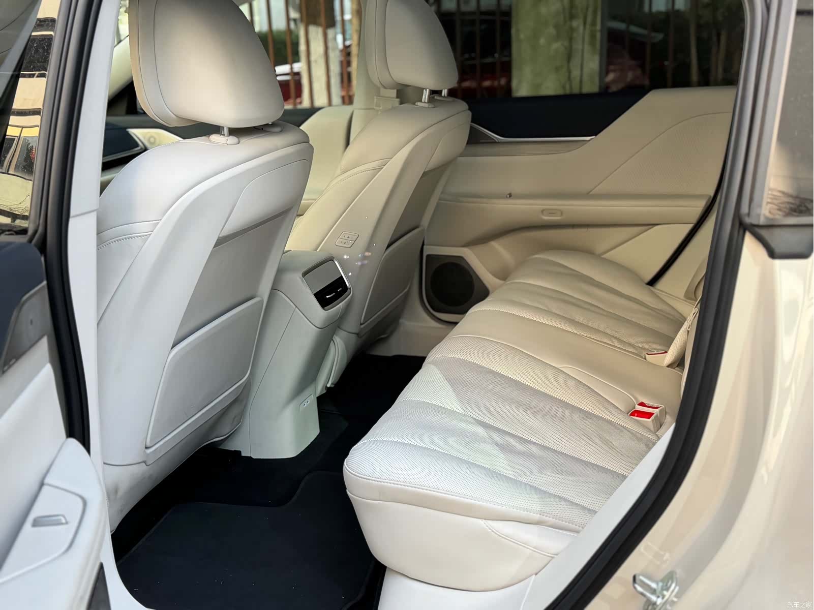 Buick L7, 2025 7