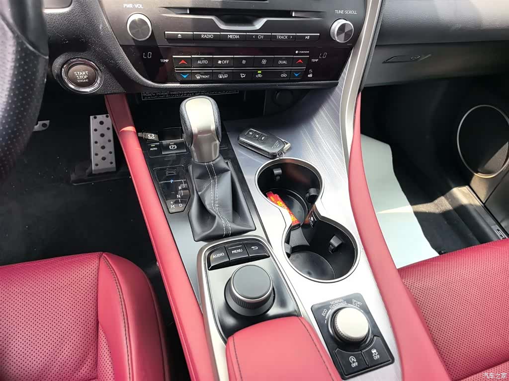 Lexus RX, 2018 15