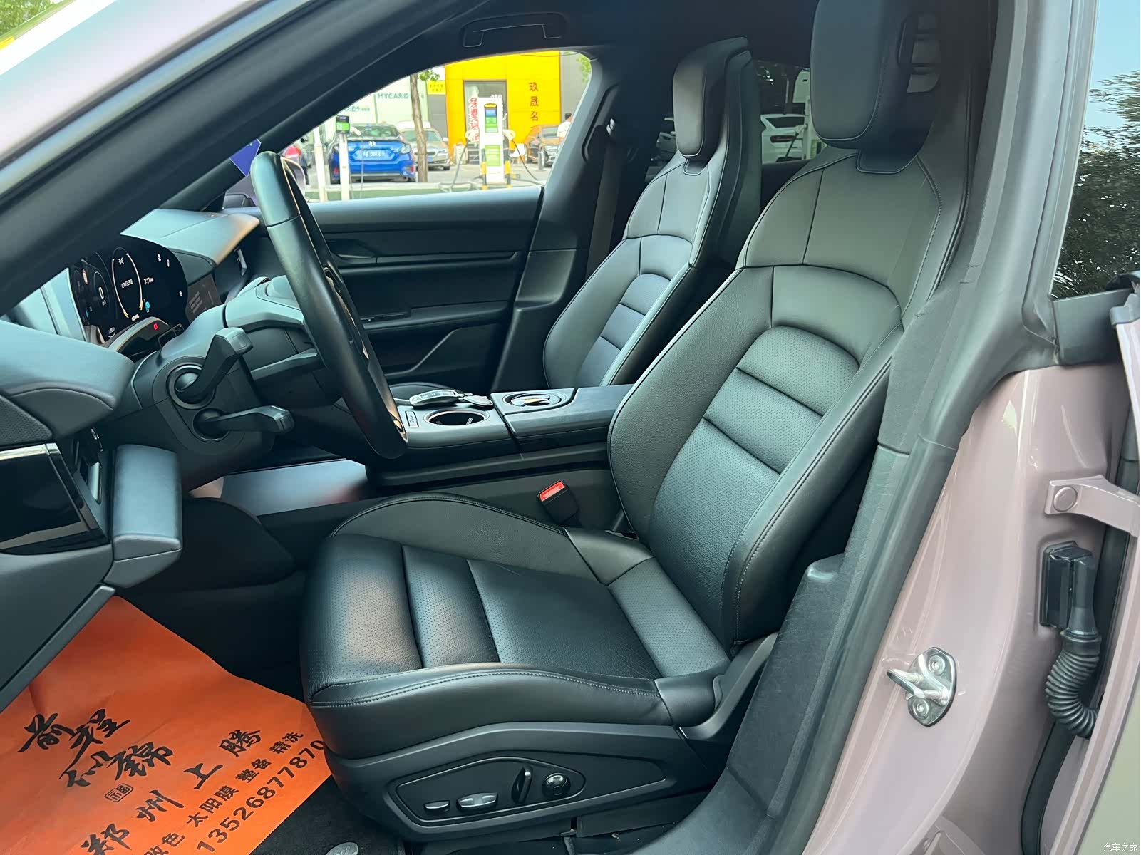 Porsche Taycan, 2021 12