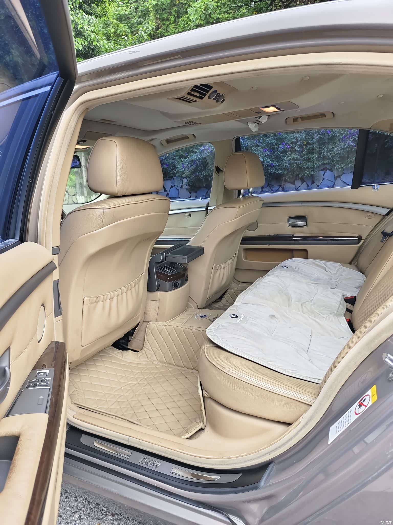 BMW 7 Series, 2008 12