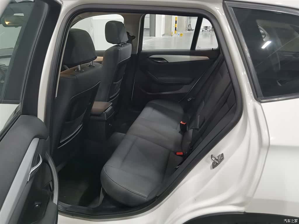 BMW X1, 2012 15