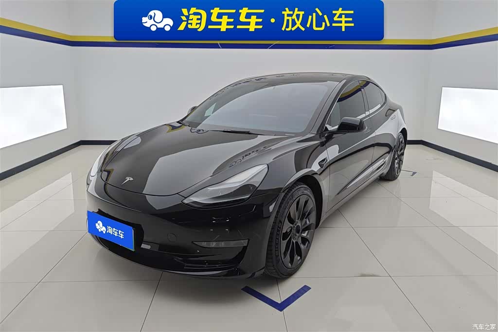 Tesla Model 3, 2023 1
