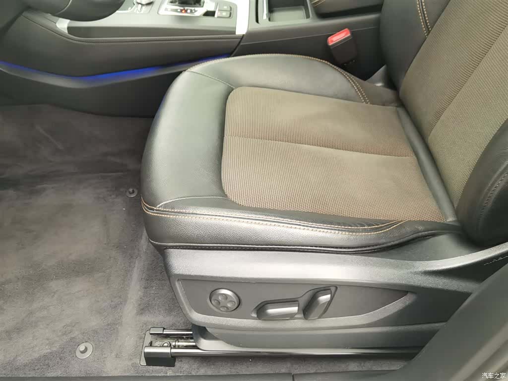 Audi Q5L, 2019 20