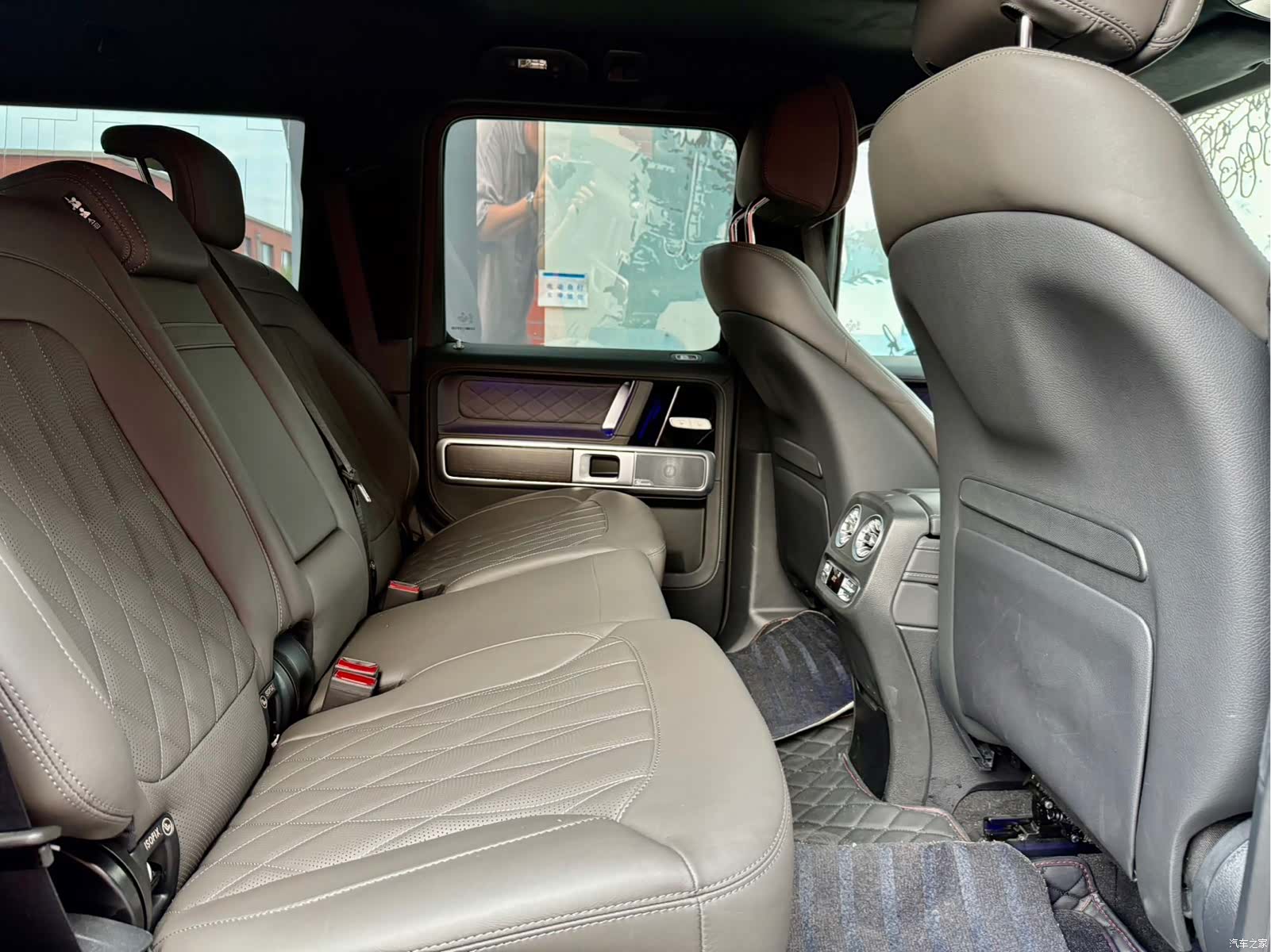 Mercedes-Benz G-Class, 2022 17