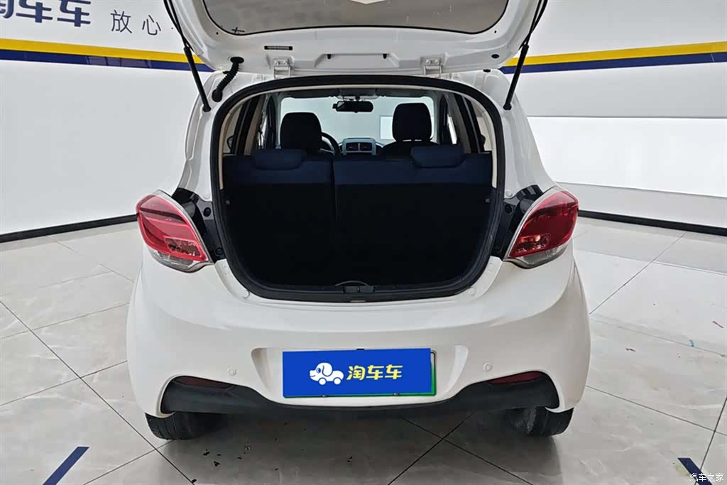 Changan E-Star, 2022 4