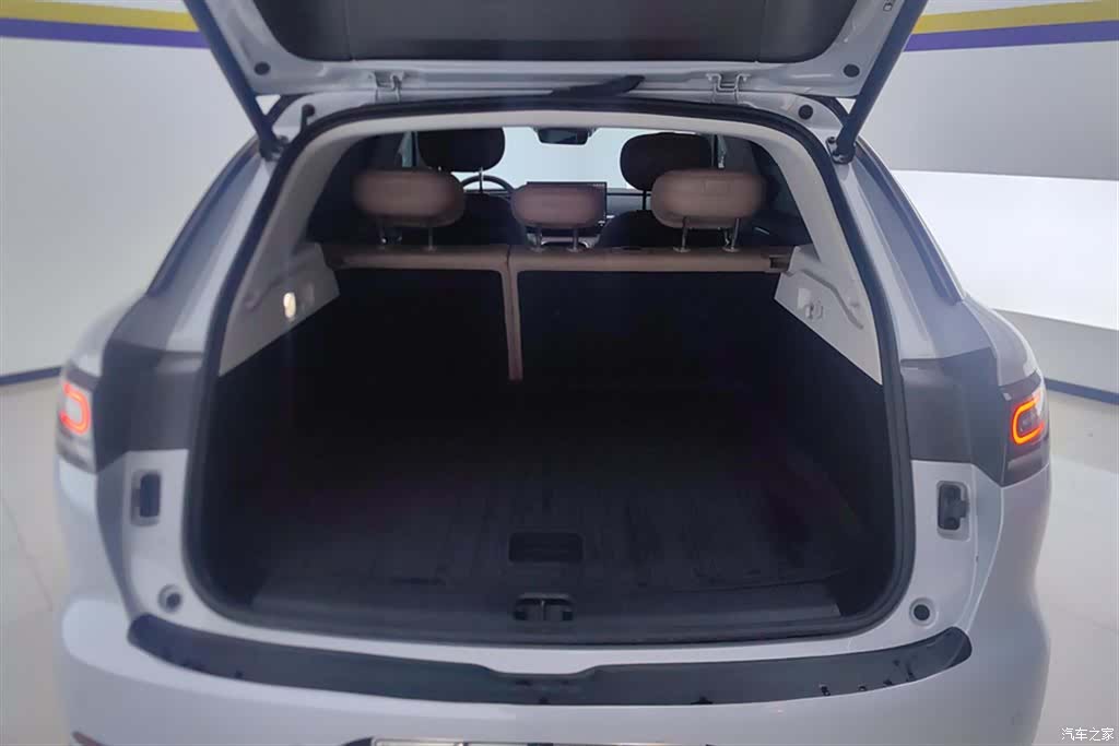 Leapmotor C11, 2025 4