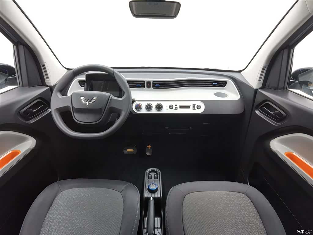 Wuling MINIEV, 2022 все фото