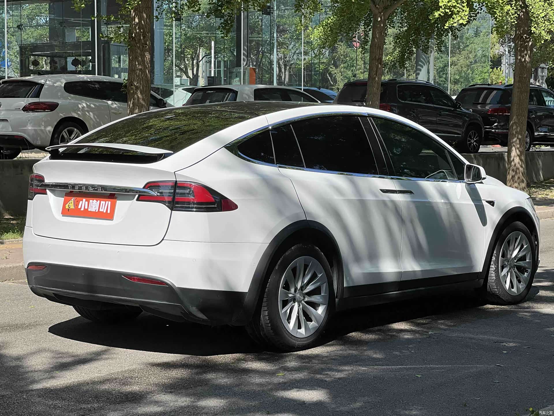 Tesla Model X, 2017 4