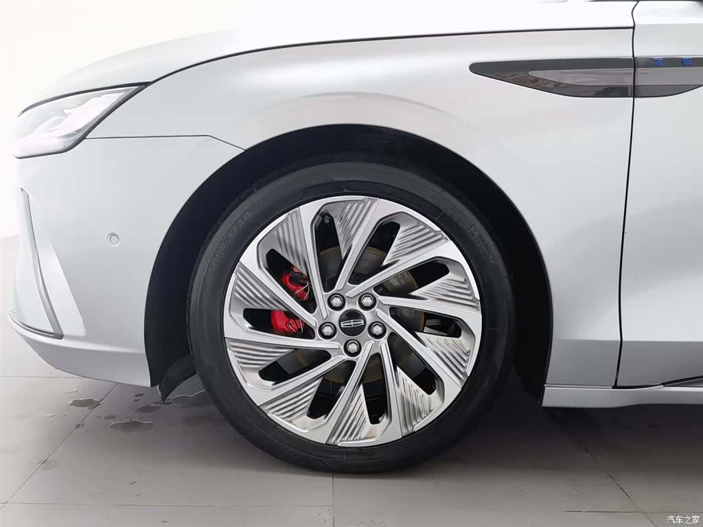 Lincoln Z, 2024 17