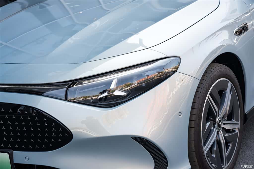 Mercedes-Benz CLA, 2025 19