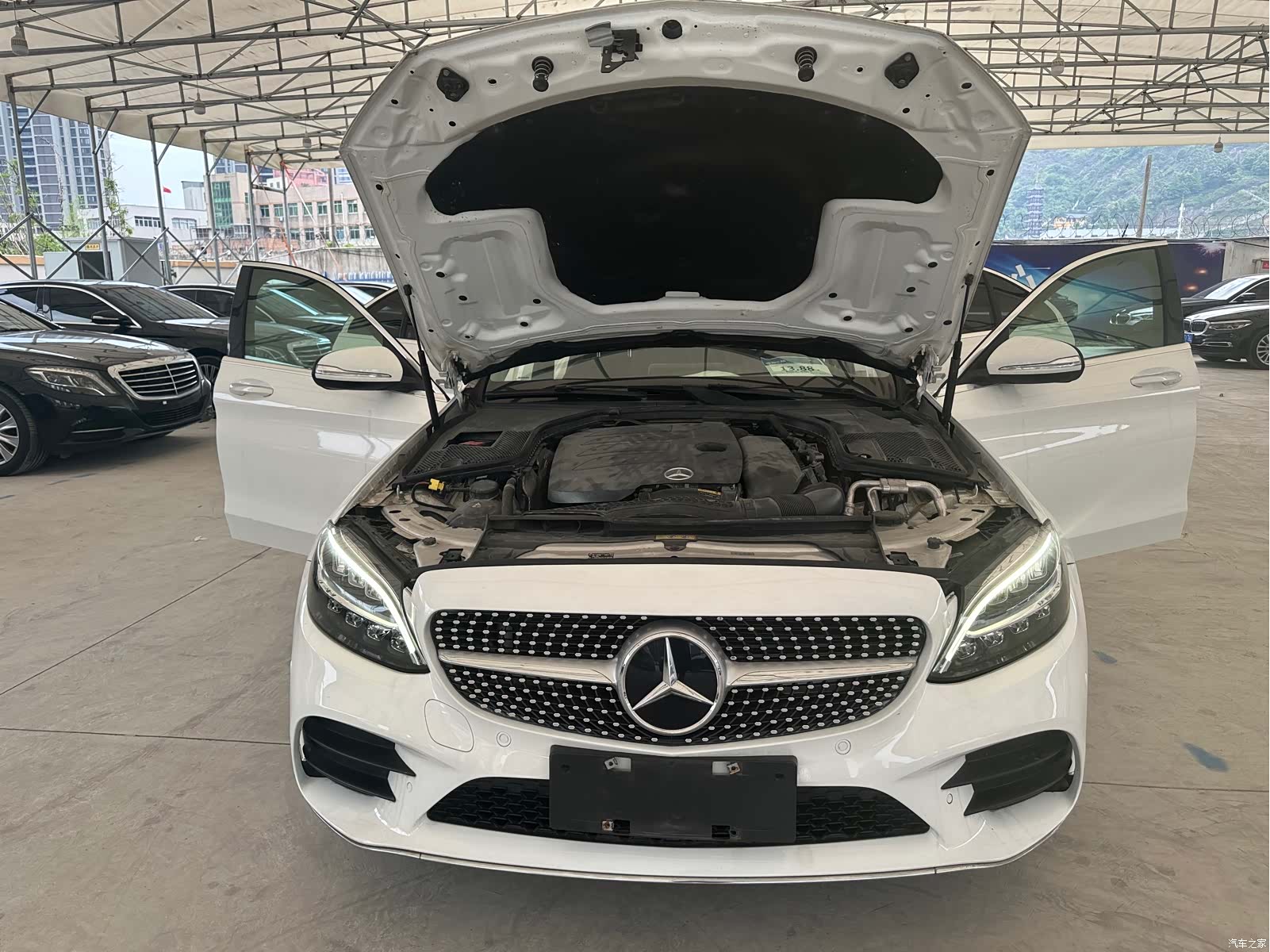 Mercedes-Benz C-Class, 2020 19