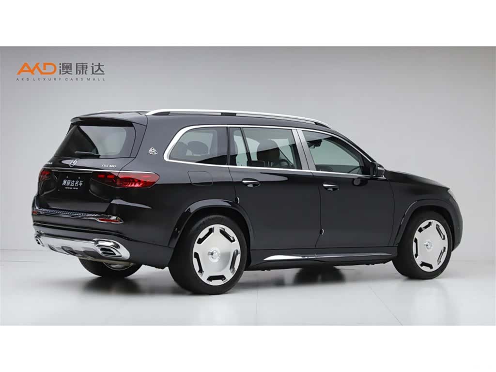 Mercedes-Benz GLS, 2024 3