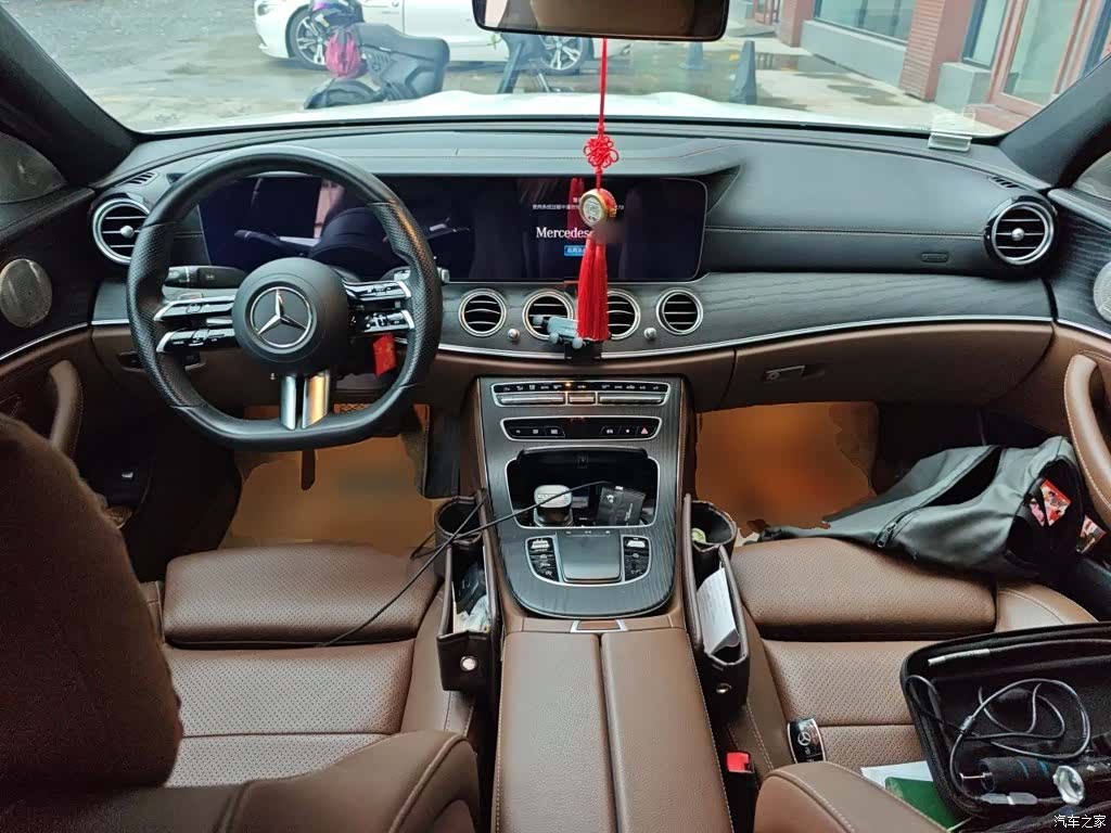 Mercedes-Benz E-Class, 2022 6