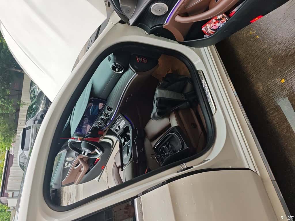 Mercedes-Benz E-Class, 2022 22