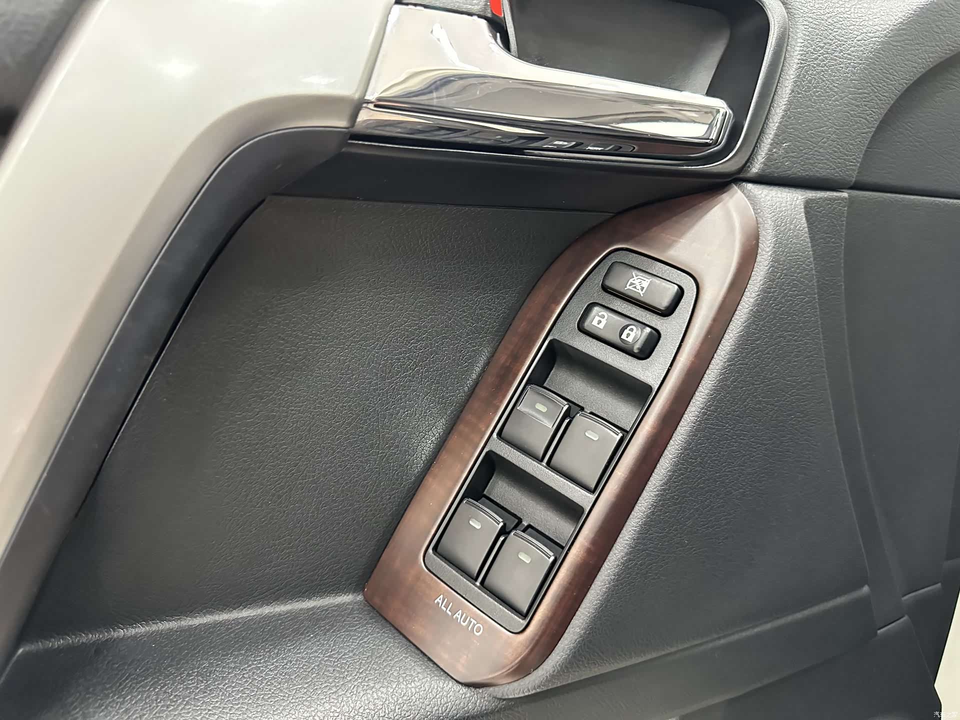 Toyota Prado, 2017 20
