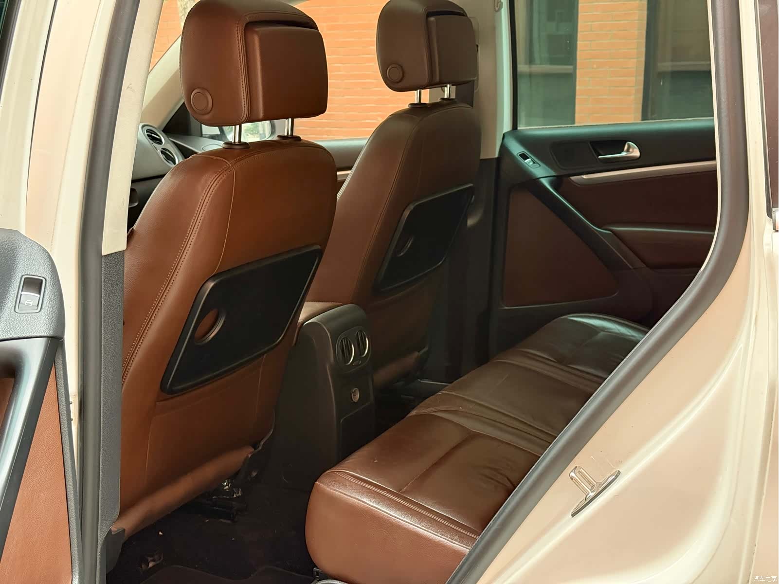 Volkswagen Tiguan, 2012 9