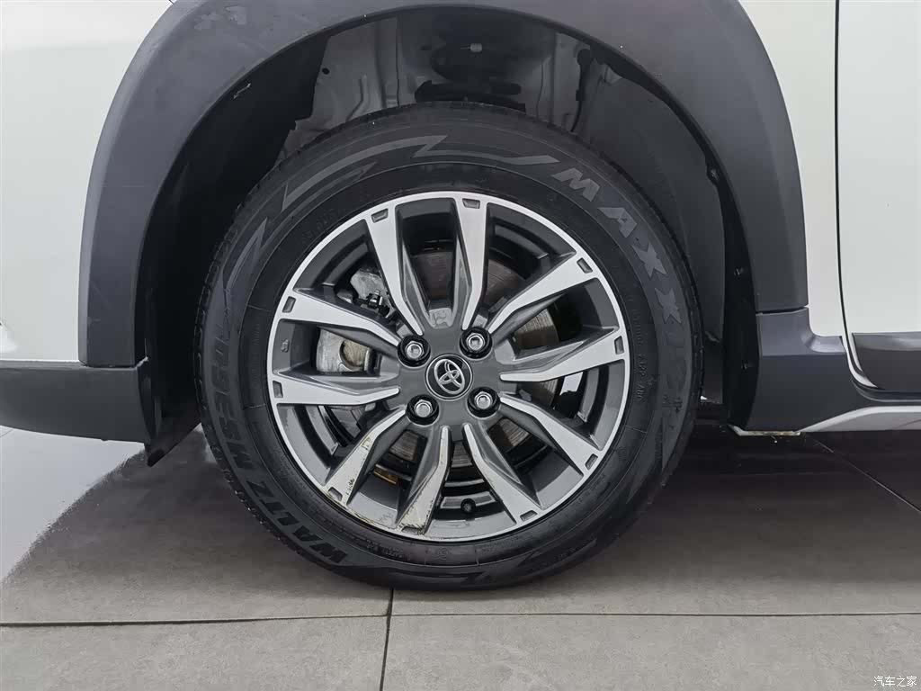 Toyota YARiS L, 2022 17