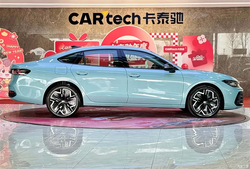Volkswagen Passat, 2026 4