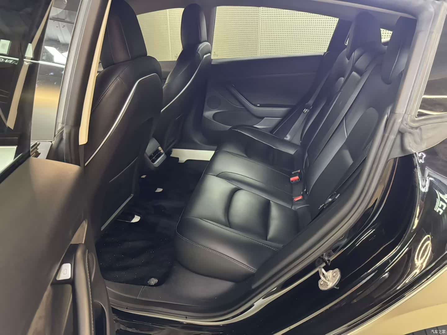 Tesla Model 3, 2022 8