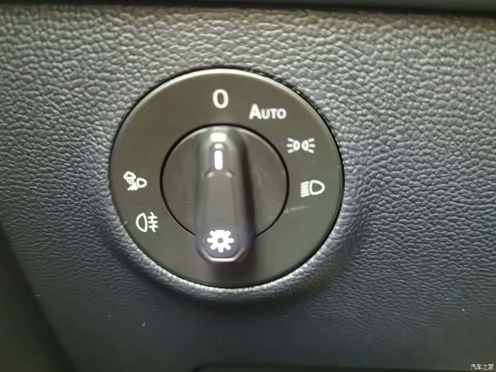 Volkswagen Tharu, 2024 21