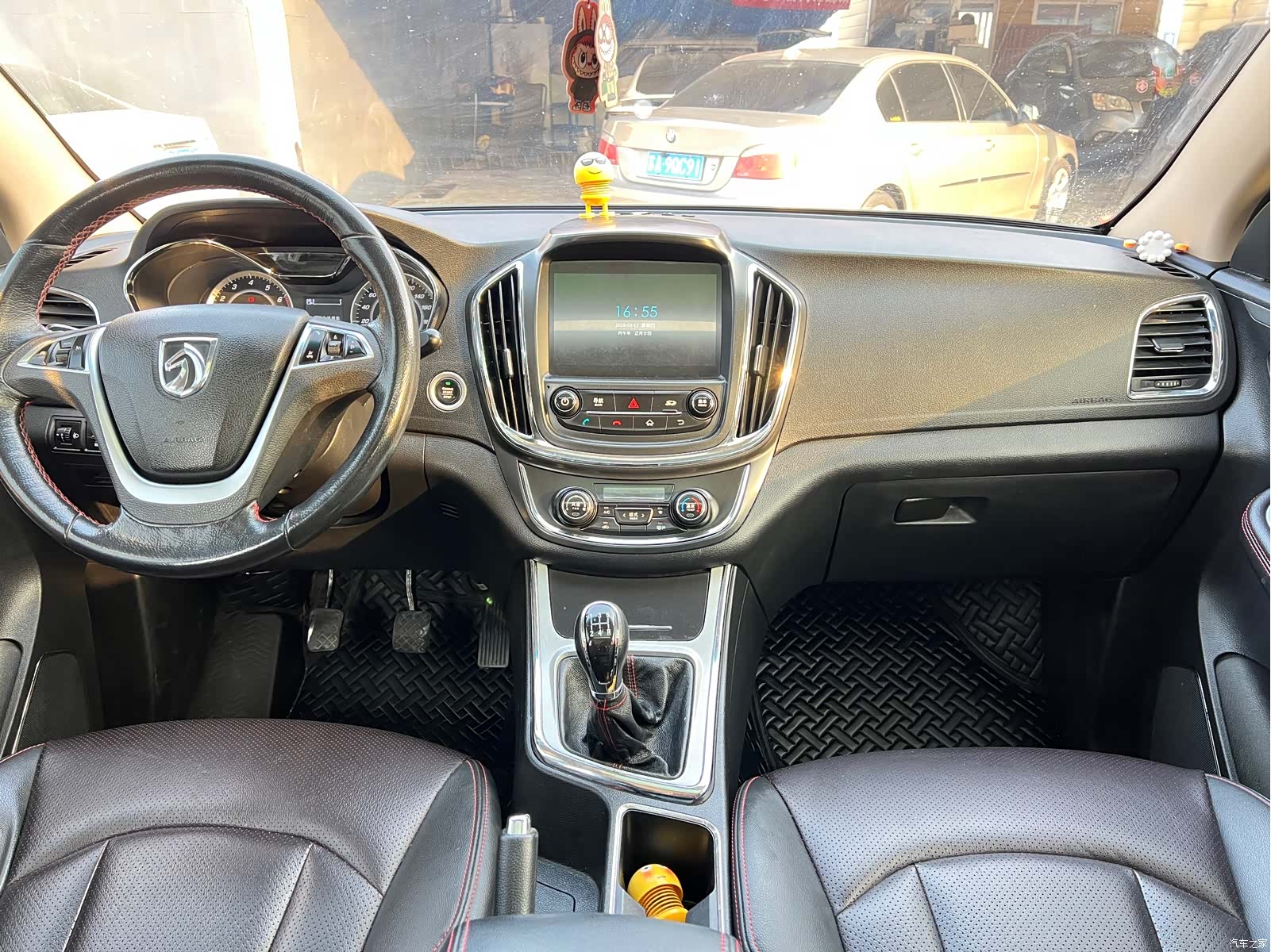 Wuling 560, 2016 12